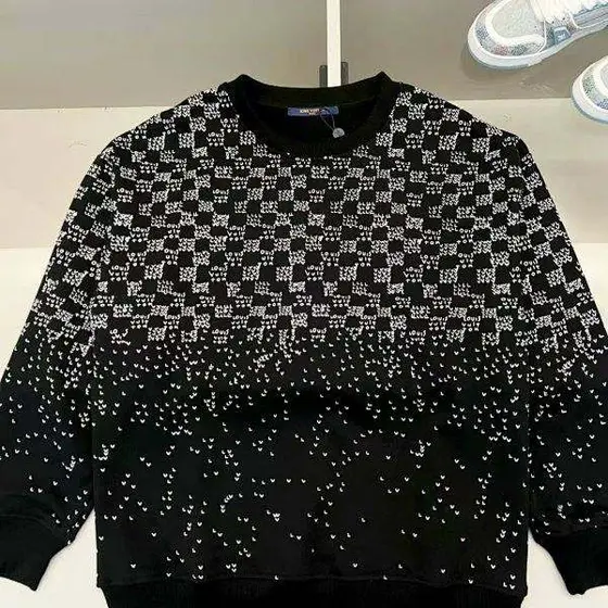 LV Sweater
